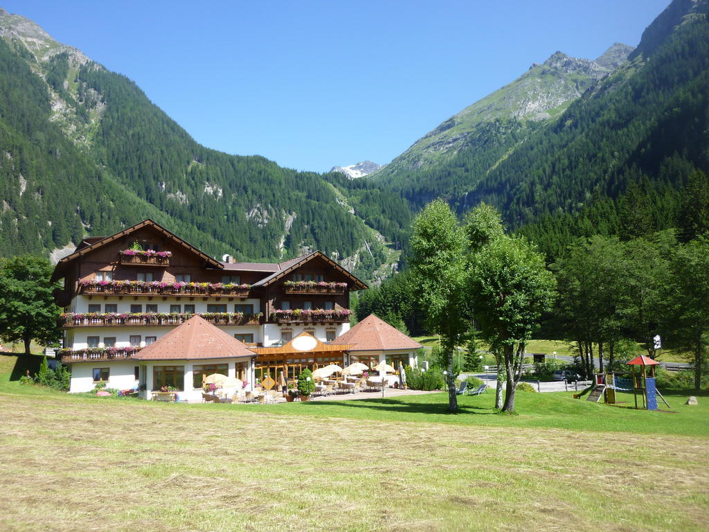 Alpenhotel Badmeister Flattach Dış mekan fotoğraf