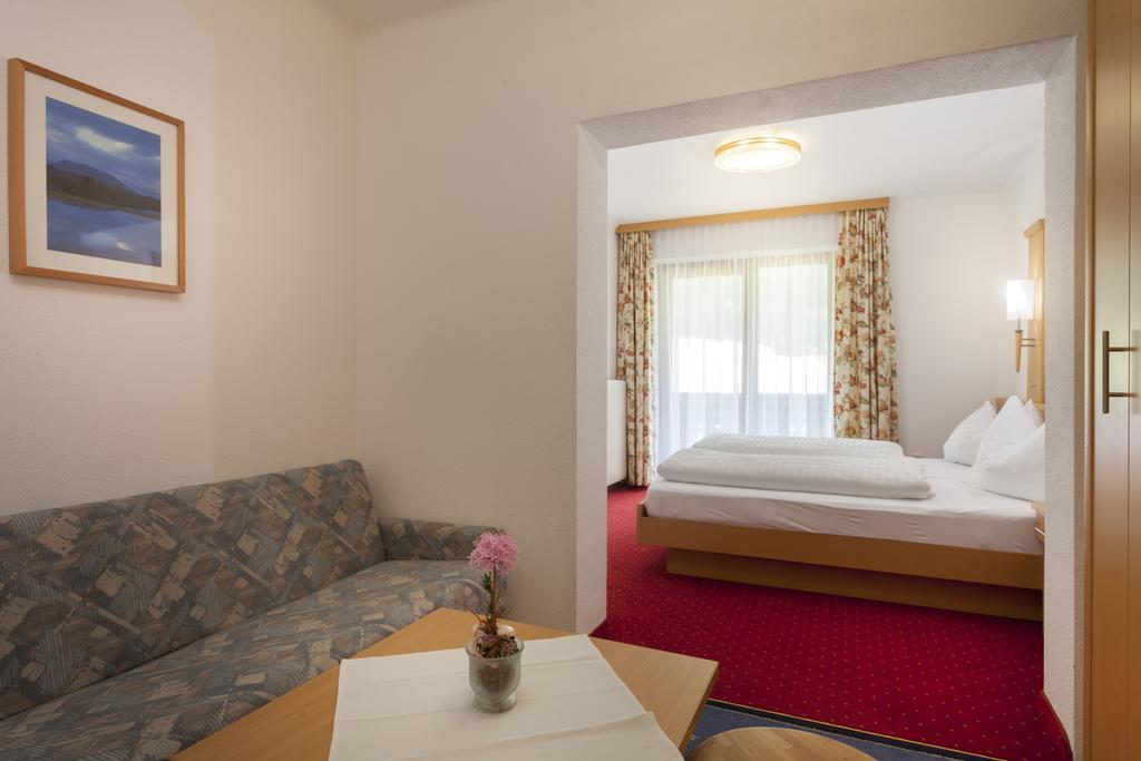 Alpenhotel Badmeister Flattach Dış mekan fotoğraf