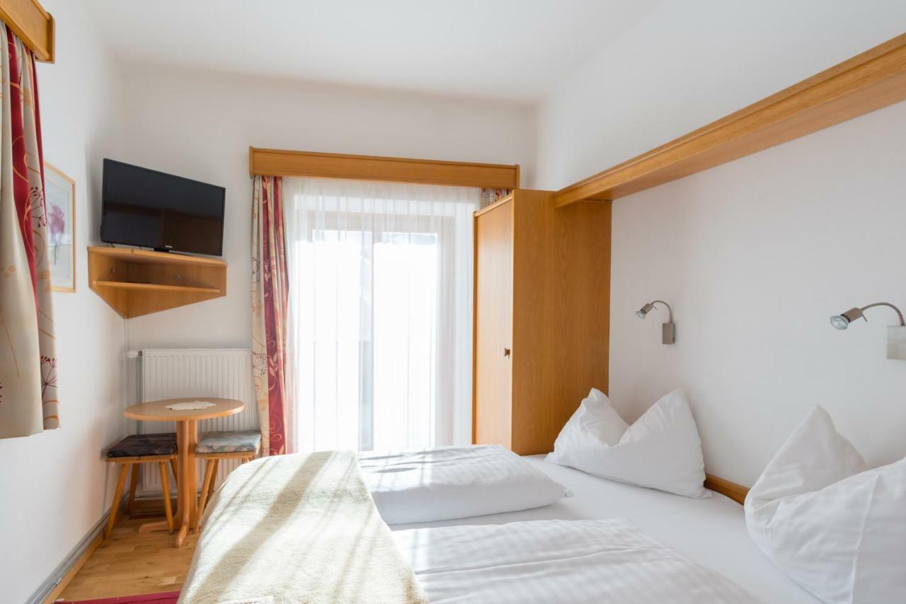 Alpenhotel Badmeister Flattach Dış mekan fotoğraf